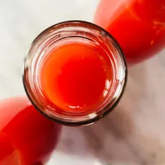 Ciotolina di salsa agrodolce vista dall’alto